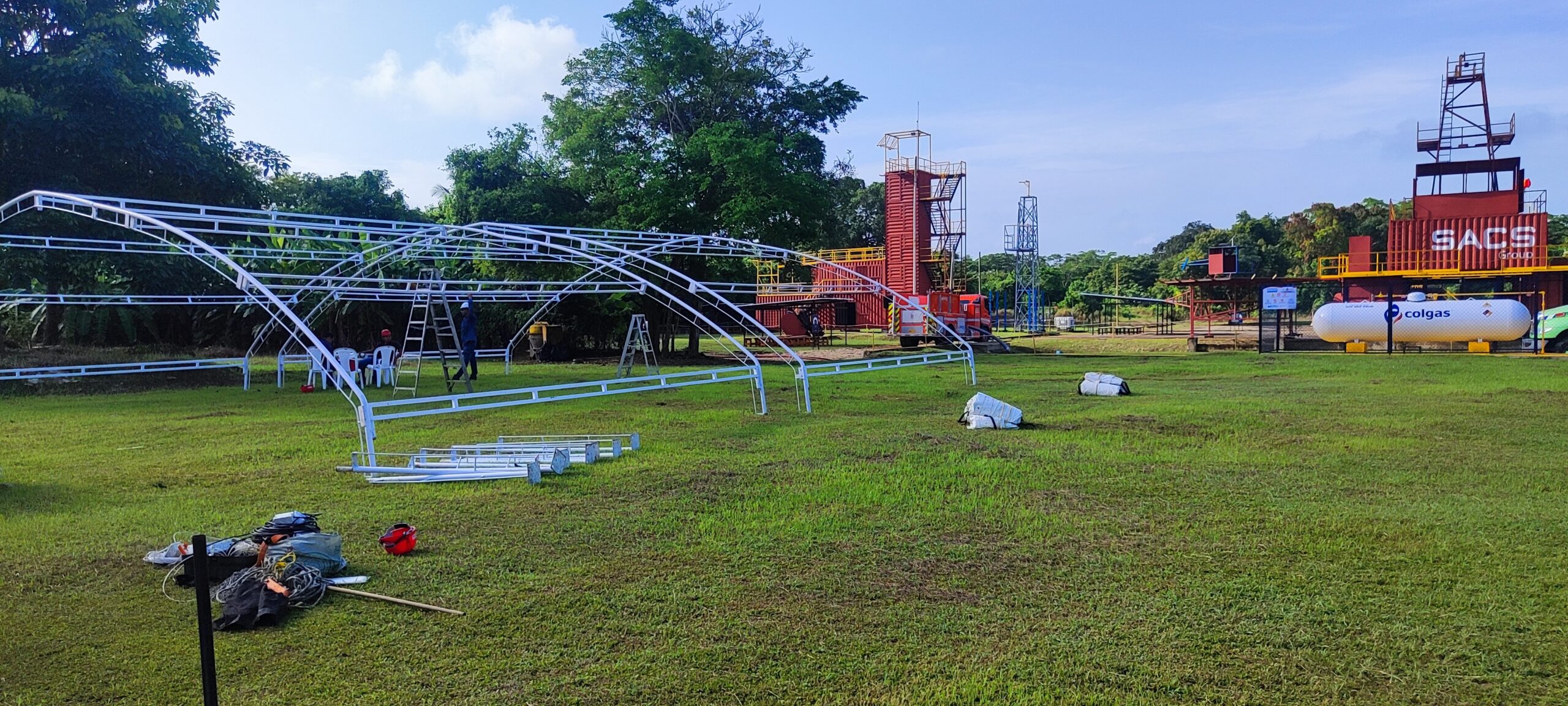 Carpa para almacenamiento de maquinaria en Cartagena Colombia
